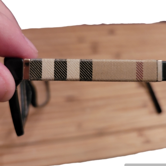 Vintage Burberry glasses frames, in fair condition - Picture 5 of 12
